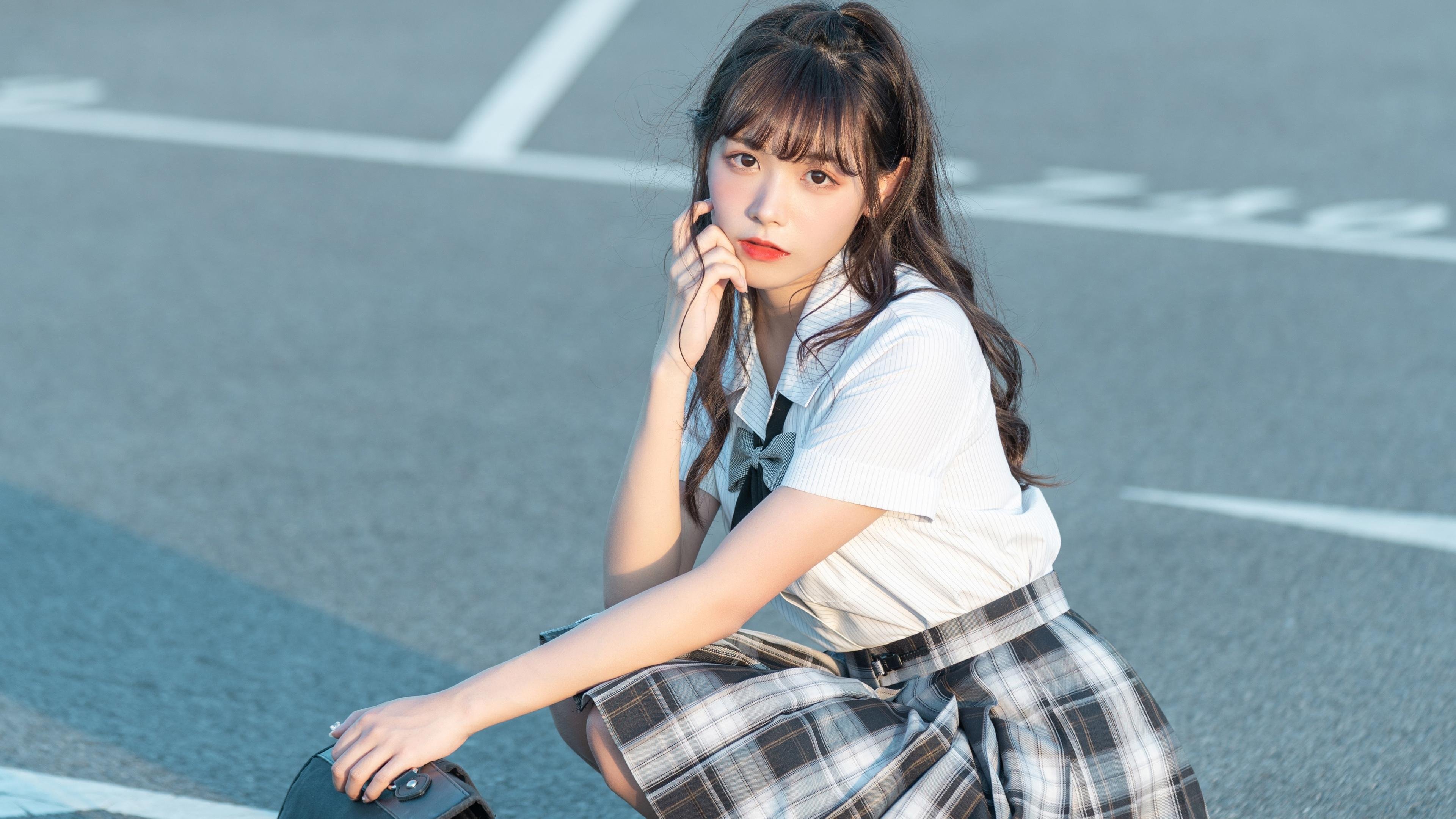 开云下载-掘金逆转尼克斯，东部决赛中约基奇篮下统治全场，约基奇mvp之夜32+20+10 掘金惨败0-3落后太阳