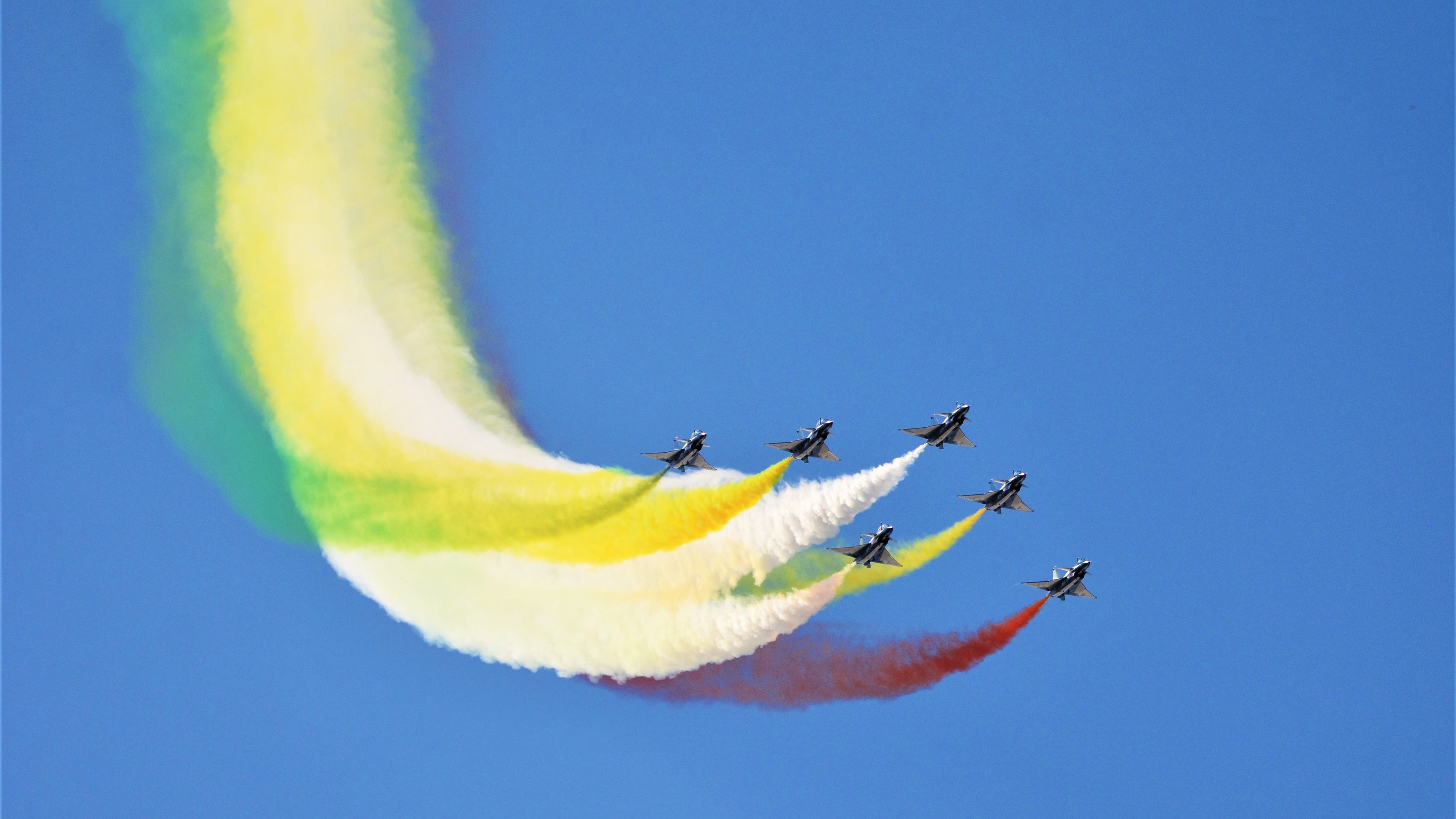 开云体育中国官网-美国反曲弓男队在世界杯赛中获得金牌，反曲弓世界冠军